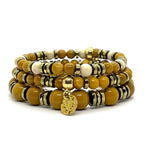 Bracelet Gaïa mokaïte et fossile porté au poignet