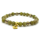 Bracelet Les Éphémères en agate verte olive 6 mm avec charme palmier doré
