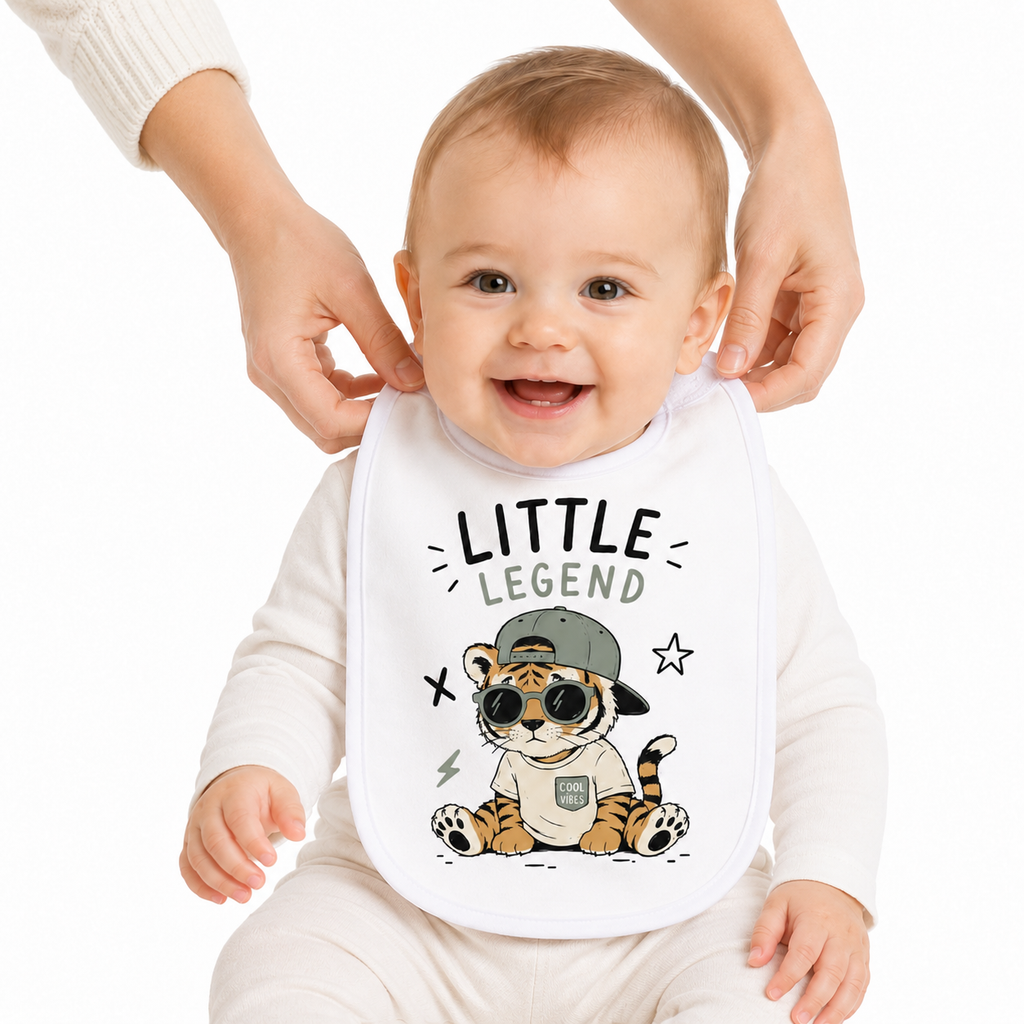 Bavoir Little Legend, bavoir bébé en coton imprimé en France — vue complémentaire 4