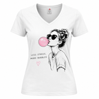 T-shirt femme Bubble Gum : détail du visuel bubble gum rose, col V