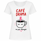 T-shirt Café Drama : détail du slogan Café Drama