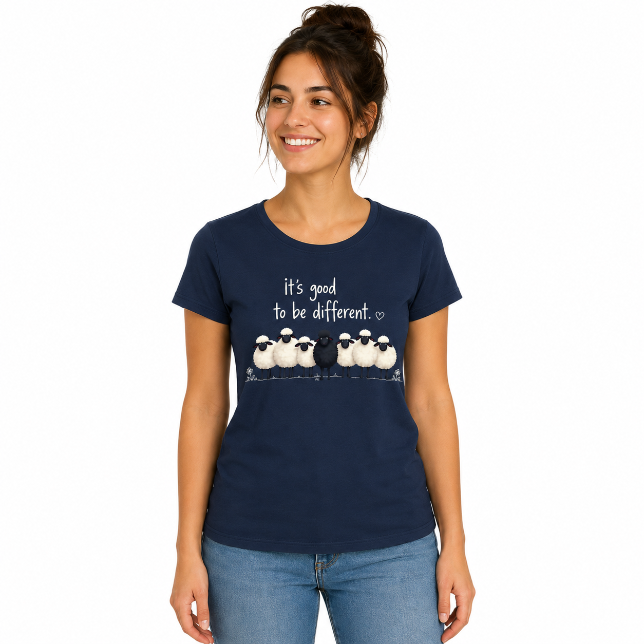 T-shirt marine It's Good to be Different : détail du slogan
