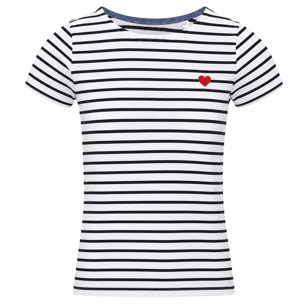T-shirt Marinière Cœur : détail du cœur sur rayures marines